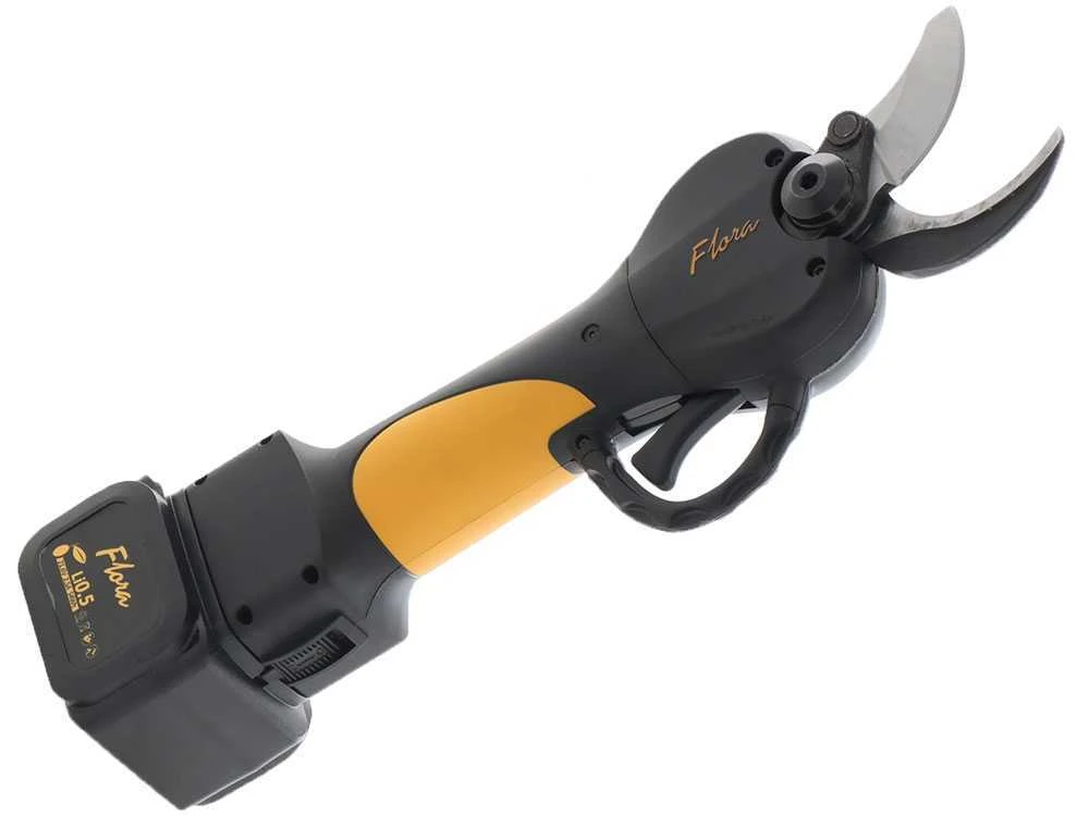 Agritec Flora PC38 - Forbici Elettriche Da Potatura - 2x 21.6V 2.5Ah 13 Agritec Flora PC38 - Forbici Elettriche Da Potatura - 2x 21.6V 2.5Ah - immagine 13