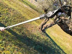 Archman HELIUM+ - Svettatoio A Batteria Su Asta - 37V 8.7Ah -Cura Del Giardino archman helium svettatoio a batteria su asta 37v 8 7ah svettatoio a batteria helium archman con asta telescopica 26480 8 1608635217 IMG 5fe1d35128933