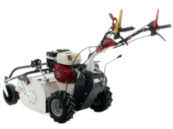 Barbieri G760 - Trinciaerba Professionale A Martelli - Honda GX200 -Cura Del Giardino barbieri g760 trinciaerba professionale a martelli honda gx200 trinciaerba professionale a martelli barbieri g760 40680 1 1679311945 IMG 64184449bd832