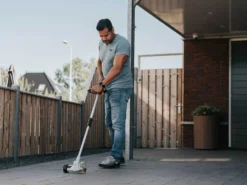 Batavia - Pulisci Fughe A Batteria - Due Spazzole In Dotazione - SENZA BATTERIA E CARICABATTERIA -Cura Del Giardino batavia pulisci fughe a batteria due spazzole in dotazione senza batteria e caricabatteria pulisci fughe a batteria batavia con batteria 18v 2ah 32783 5 1643878129 IMG 61fb96f17d5f7