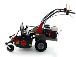 Benassi T603 - Trinciaerba Professionali A Martelli - Honda GX200 -Cura Del Giardino benassi t603 trinciaerba professionali a martelli honda gx200 trinciaerba a martelli falciatutto semovente benassi t 603 33431 1 1646909298 IMG 6229d77237fa0
