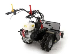 Benassi T900P - Trinciaerba Professionale A Martelli - Honda GX390 -Cura Del Giardino benassi t900p trinciaerba professionale a martelli honda gx390 trinciaerba con ruote gemellate benassi t900p 33454 1 1647255496 IMG 622f1fc85ba84