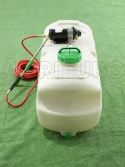 Botte Per Irrorazione Con Cisterna Da 100 Lt Per Trattorino Rasaerba - Elettrica -Cura Del Giardino botte per irrorazione con cisterna da 100 lt per trattorino rasaerba elettrica pompa irrorazione elettrica da trattorino da 100 litri 5957 0 1403866672 IMG 0501