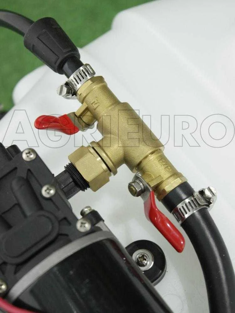 Botticella Per Irrorazione E Diserbo Da 60 Lt Per Trattorino Pompa Elettrica A Batteria 12 Volts 9 Botticella Per Irrorazione E Diserbo Da 60 Lt Per Trattorino Pompa Elettrica A Batteria 12 Volts - immagine 9