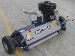 BullMach PAN 120 BS - Trinciaerba Trainati Per Quad - B&S XR2100 -Cura Del Giardino bullmach pan 120 bs trinciaerba trainati per quad b s xr2100 trinciaerba a motore per quad bullmach pan 120 bs 26884 0 1611751891 IMG 601161d33e233