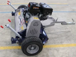 BullMach PAN 120 L - Trinciaerba Trainati Per Quad - Loncin G420FD -Cura Del Giardino bullmach pan 120 l trinciaerba trainati per quad loncin g420fd trinciaerba a motore per quad bullmach pan 120 l 26869 0 1611657856 IMG 600ff2809dcdf