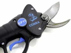 Campagnola Cobra CP11 - Forbici Elettriche Da Potatura - 46.8V 3Ah - Power Kit 170 LI-ION - Elettronica Separata Dalla Forbice -Cura Del Giardino campagnola cobra cp11 forbici elettriche da potatura 46 8v 3ah power kit 170 li ion elettronica separata dalla forbice forbice campagnola cobra cp11 11287 0 1505900867 IMG 6934