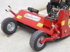 GeoTech Pro GTFM 120 BSE - Trinciaerba Trainato Per Quad - B&S XR2100 33 GeoTech Pro GTFM 120 BSE - Trinciaerba Trainato Per Quad - B&S XR2100 -Cura Del Giardino geotech pro gtfm 120 bse trinciaerba trainato per quad b s xr2100 trinciaerba a motore per quad geotech pro modello gtfm 120 bse 22024 0 1580480404 10312 0 1523628952 P1690097
