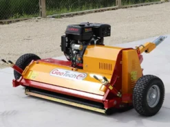 GeoTech Pro GTRB120 - Trinciaerba Trainato Per Quad - Loncin G420FD -Cura Del Giardino geotech pro gtrb120 trinciaerba trainato per quad loncin g420fd trinciaerba a motore per quad geotech pro modello gtrb120 16642 0 1557915152 IMG 3125