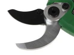 GreenBay TopCut 40 - Forbice Elettrica Da Potatura - 2x 21V 4Ah 24 GreenBay TopCut 40 - Forbice Elettrica Da Potatura - 2x 21V 4Ah -Cura Del Giardino greenbay topcut 40 forbice elettrica da potatura 2x 21v 4ah forbice elettrica da potatura greenbay topcut 40 40724 6 1679320847 IMG 6418670f50301