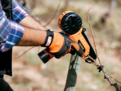 Legatrice Per Vigneto Elettrica A Batteria Bahco BCL40IB- 2 Batterie E Caricabatteria Inclusi -Cura Del Giardino legatrice per vigneto elettrica a batteria bahco bcl40ib 2 batterie e caricabatteria inclusi legatrice per vigneto elettrica a batteria bahco bcl40ib 28085 0 1617786454 IMG 606d765646758