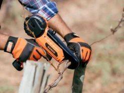 Legatrice Per Vigneto Elettrica A Batteria Bahco BCL40IB- 2 Batterie E Caricabatteria Inclusi -Cura Del Giardino legatrice per vigneto elettrica a batteria bahco bcl40ib 2 batterie e caricabatteria inclusi legatrice per vigneto elettrica a batteria bahco bcl40ib 28085 0 1617786454 IMG 606d76569913d