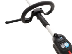 Makita DUR369LZ - Decespugliatore A Batteria - 18V - 3Ah -Cura Del Giardino makita dur369lz decespugliatore a batteria 18v 3ah decespugliatore a batteria makita dur369lz 2 batterie da 18v 3ah 28691 10 1619704896 IMG 608abc4075fae