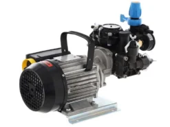 Motopompa Elettrica Per Irrorazione Comet MC 25 - Pompa Con Motore Monofase -Cura Del Giardino motopompa elettrica per irrorazione comet mc 25 pompa con motore monofase motopompa elettrica per irrorazione comet mc 25 1035 4 1580394617 IMG 2330