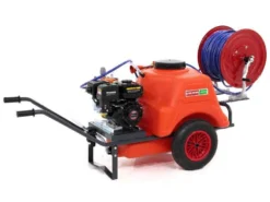 Motopompa Irroratrice Comet MP 30 Loncin G200F Su Carrello Dal Degan Con Serbatoio 150 Lt -Cura Del Giardino motopompa irroratrice comet mp 30 loncin g200f su carrello dal degan con serbatoio 150 lt pompa irrorazione a carrello daldegan da 150 litri 10756 7 1594997707 IMG 5f11bbcb26e21