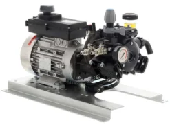 Pompa Elettrica Alta Pressione Per Irrorazione Comet APS 41 Motore Monofase 3 HP -Cura Del Giardino pompa elettrica alta pressione per irrorazione comet aps 41 motore monofase 3 hp motopompa elettrica per irrorazione comet aps 41 3941 4 1583337078 IMG 8549