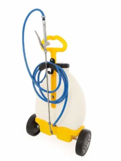 Pompa Irroratrice A Batteria A Trolley ARCO Froggy Eco 12 Volt - Serbatoio Da 20 Lt -Cura Del Giardino pompa irroratrice a batteria a trolley arco froggy eco 12 volt serbatoio da 20 lt pompa irrorazione elettrica a trolley arco froggy 12 volt 15529 0 1549019531 IMG 8175