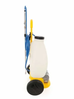 Pompa Irroratrice A Batteria A Trolley ARCO Froggy Eco 12 Volt - Serbatoio Da 20 Lt -Cura Del Giardino pompa irroratrice a batteria a trolley arco froggy eco 12 volt serbatoio da 20 lt pompa irrorazione elettrica a trolley arco froggy 12 volt 15529 0 1549019531 IMG 8176