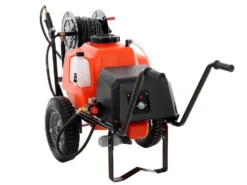 Pompa Irroratrice A Batteria Stocker 12V Da 60 L - Pompa Irroratrice Elettrica Carrellata -Cura Del Giardino pompa irroratrice a batteria stocker 12v da 60 l pompa irroratrice elettrica carrellata pompa professionale irrorazione a batteria stocker a carrello da 60 litri 18591 0 1573030816 IMG 1477