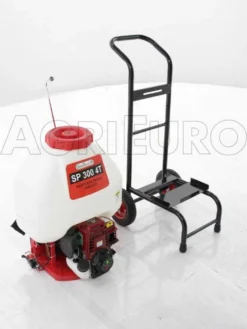 Pompa Irroratrice A Scoppio Spalleggiata/trolley GeoTech SP 300 4T Con Motore A Benzina -Cura Del Giardino pompa irroratrice a scoppio spalleggiata trolley geotech sp 300 4t con motore a benzina pompa irrorazione a spalla e trolley geotech da 28 litri 7276 0 1429538156 IMG 6476