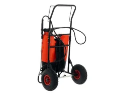 Pompa Irroratrice A Spalla Elettrica Stocker Con Trolley- Capacità Serbatoio 15L, Max 5 Bar -Cura Del Giardino pompa irroratrice a spalla elettrica stocker con trolley capacit serbatoio 15l max 5 bar pompa per irrorazione spalleggiata con trolley 15805 0 1551974173 IMG 0610