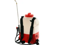Pompa Irroratrice A Zaino Con Batteria Al Litio Ferrari Group 8L - Batteria Al Litio 12V 4Ah -Cura Del Giardino pompa irroratrice a zaino con batteria al litio ferrari group 8l batteria al litio 12v 4ah pompa per irrorazione spalleggiata 24617 1 1687520449 IMG 649584c16a27e