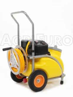 Pompa Irroratrice Carrellata Elettrica A Batteria GeoTech SP 320 E -Cura Del Giardino pompa irroratrice carrellata elettrica a batteria geotech sp 320 e elettro pompa irrorazione a carrello geotech da 30 litri 10712 0 1496846717 IMG 8358