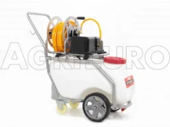 Pompa Irroratrice Elettrica A Batteria Carrellata GeoTech SP 520 E -Cura Del Giardino pompa irroratrice elettrica a batteria carrellata geotech sp 520 e elettro pompa irrorazione a carrello geotech da 50 litri 10711 0 1496832339 IMG 8299