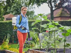 Pompa Irroratrice Zainata A Batteria RYOBI RY18BPSA-0 - 18V - 4Ah - Tanica Da 15L 8 Pompa Irroratrice Zainata A Batteria RYOBI RY18BPSA-0 - 18V - 4Ah - Tanica Da 15L -Cura Del Giardino pompa irroratrice zainata a batteria ryobi ry18bpsa 0 18v 4ah tanica da 15l pompa per irrorazione ryobi ry18bpsa 0 29721 1 1623146434 IMG 60bf3fc272a23