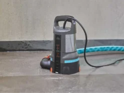 Pompa Sommersa Per Acque Chiare Gardena 11000 Aquasensor Art. 9034-20 -Cura Del Giardino pompa sommersa per acque chiare gardena 11000 aquasensor art 9034 20 pompa sommersa gardena 11000 aquasensor per acque chiare 29220 2 1621426543 IMG 60a5016faa56d