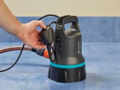 Pompa Sommersa Per Acque Chiare Gardena 9000 Art. 9030-20 -Cura Del Giardino pompa sommersa per acque chiare gardena 9000 art 9030 20 pompa sommersa gardena 9000 per acque chiare 29185 1 1621332677 IMG 60a392c53911d