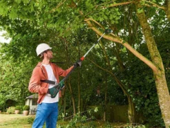 Potatore A Batteria Su Asta Telescopica BOSCH UniversalChainPole 18V 22 Potatore A Batteria Su Asta Telescopica BOSCH UniversalChainPole 18V -Cura Del Giardino potatore a batteria su asta telescopica bosch universalchainpole 18v potatore a batteria su asta telescopica bosch universalchainpole 17659 0 1565946839 812lJsSmS8L. SL1200