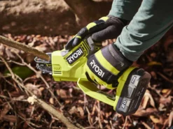 Potatore Manuale A Batteria RYOBI RY18PSX10A-120 - 18V 2Ah -Cura Del Giardino potatore manuale a batteria ryobi ry18psx10a 120 18v 2ah potatore manuale a batteria ryobi ry18psx10a 120 42315 16 1684239727 IMG 6463756f2e8d3