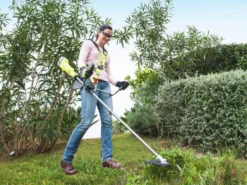 Ryobi OBC1820B - Decespugliatore A Batteria - 18V - SENZA BATTERIE E CARICABATTERIE -Cura Del Giardino ryobi obc1820b decespugliatore a batteria 18v senza batterie e caricabatterie decespugliatore a batteria ryobi obc1820b 28705 1 1619618114 IMG 60896942471de